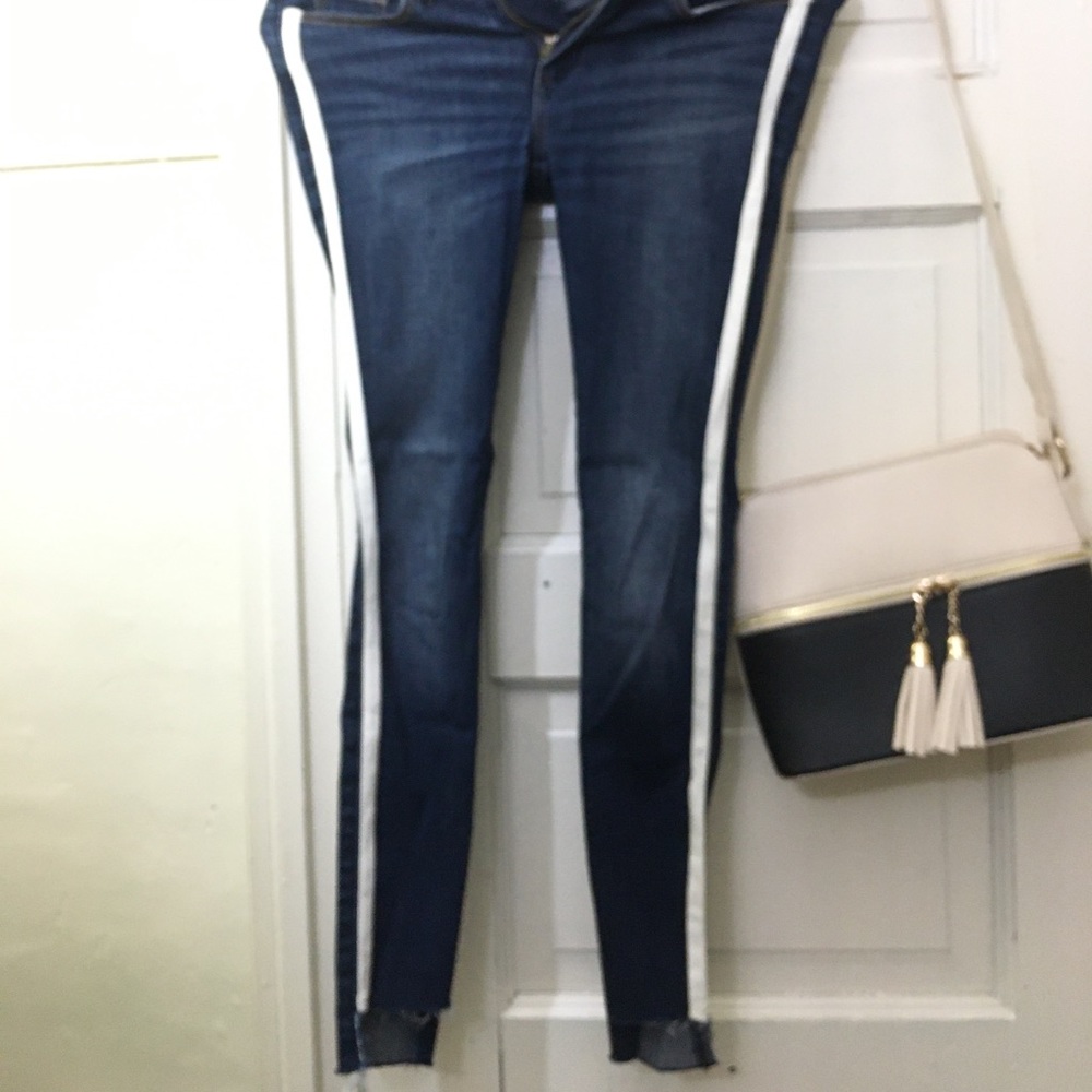 Hollister Dark Wash Crop Denims